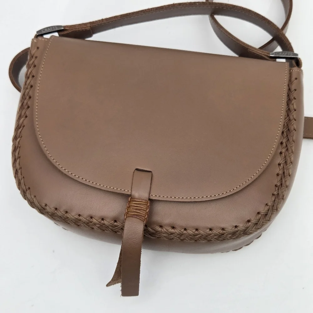 EXCELLENT CALLISTA CRAFTS MESSENGER SADDLE LEATHER BAG - TAN